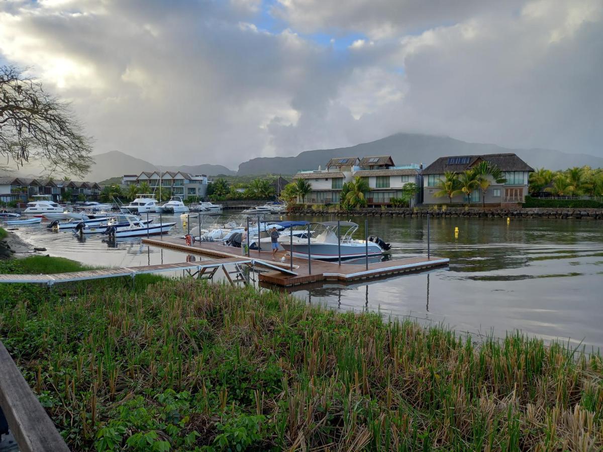 Studio 2 The Waterclub Riviere Noire Exterior photo
