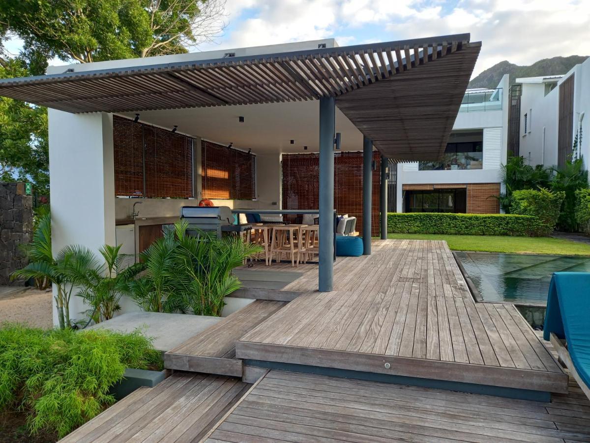 Studio 2 The Waterclub Riviere Noire Exterior photo