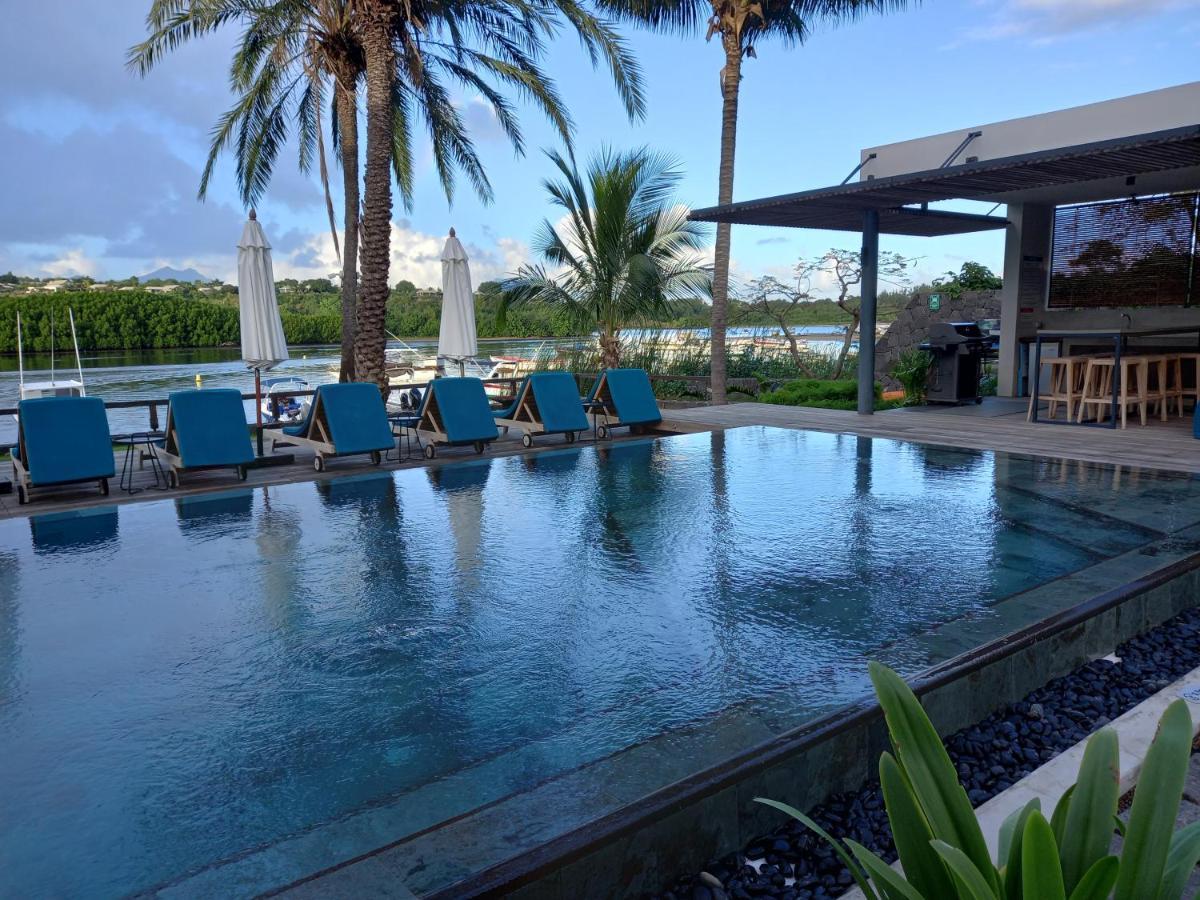 Studio 2 The Waterclub Riviere Noire Exterior photo
